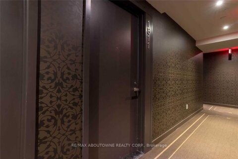Additional image 8 of 1811-197 Yonge Street, Toronto, ON, M5B 0C1