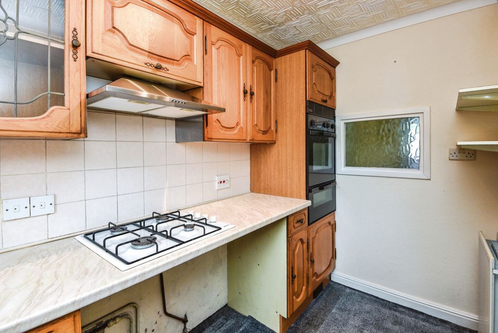 Additional image 6 of 1 bed flat for saleOak Street, Windermere LA23