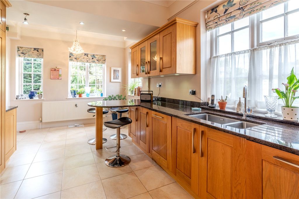 Additional image 5 of 5 bed detached house for saleWestbury Road, Buckhurst Hill, Essex IG9