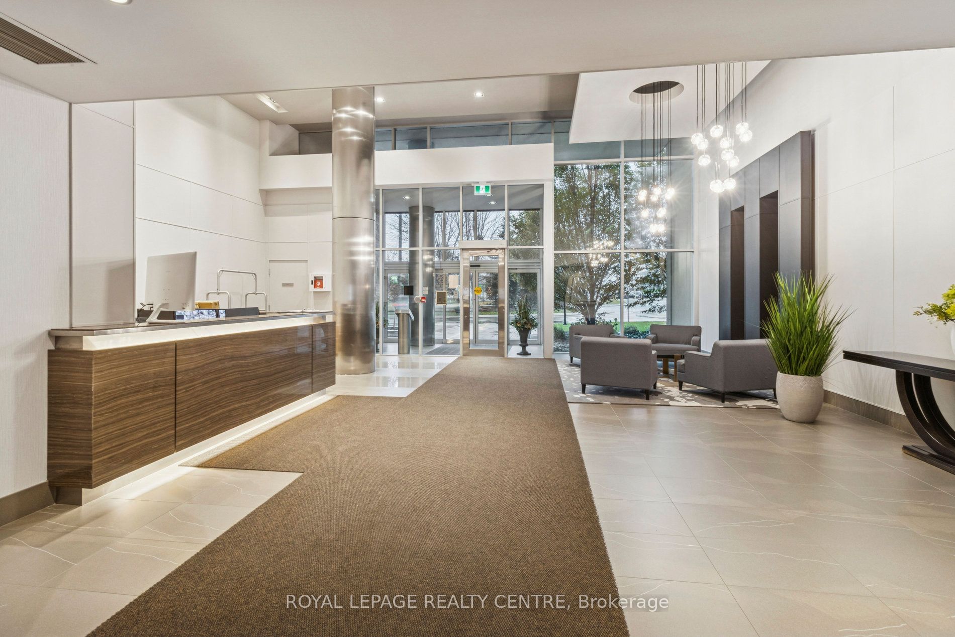 Additional image 4 of 1503-1055 Southdown Road, Mississauga, ON, L5J 0A3