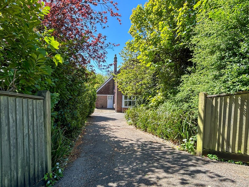 Additional image 24 of 3 bed detached house for sale11 North Trade Road, Battle TN33