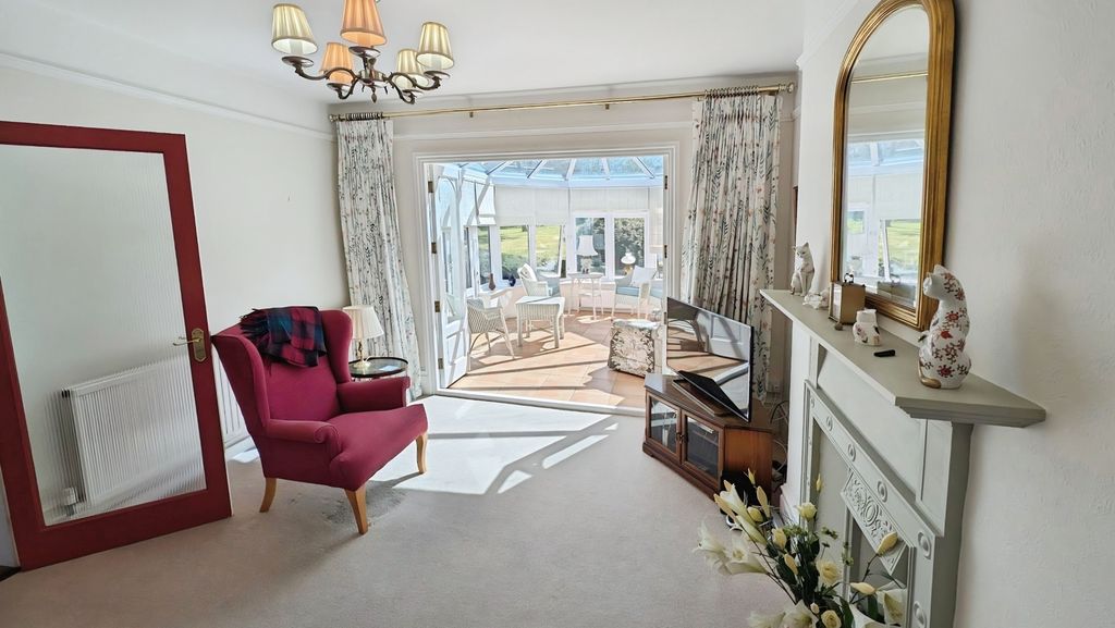 Additional image 4 of 3 bed detached house for saleStation Close, Chipping Sodbury, Bristol BS37