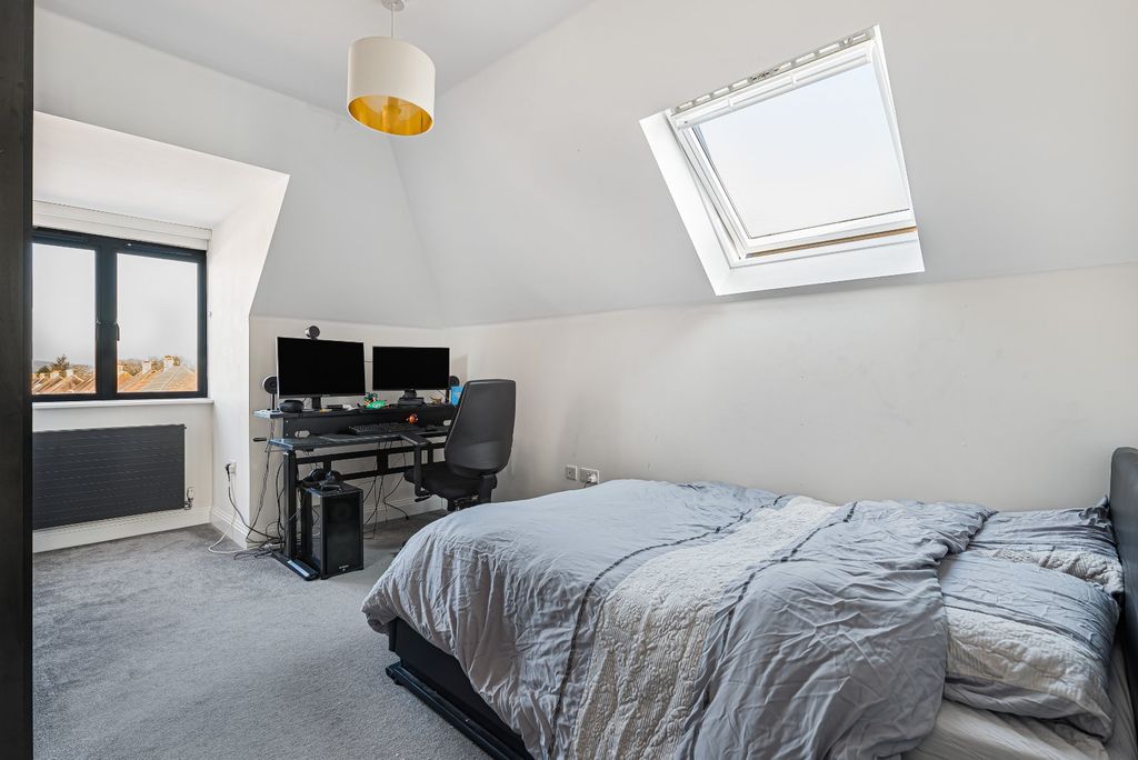 Additional image 25 of 2 bed flat for saleBrampton Road, Bexleyheath DA7