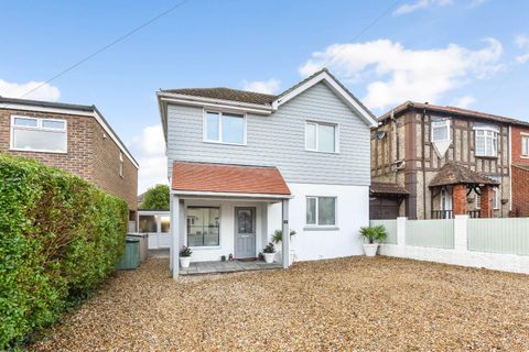 St. Andrews Road, Farlington, Portsmouth PO6