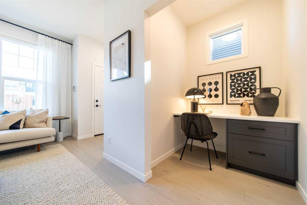 Additional image 4 of 61 Aquila Terrace NW, Calgary, AB, T3R2N8