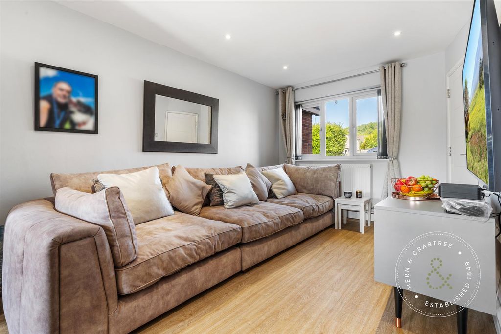 Additional image 9 of 3 bed terraced house for saleHeol Ffynnon Wen, Rhiwbina, Cardiff CF14