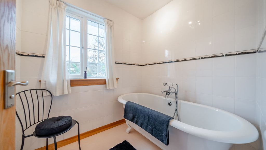 Additional image 28 of 5 bed detached house for saleThe Little House, Pier Road, Rhu G84