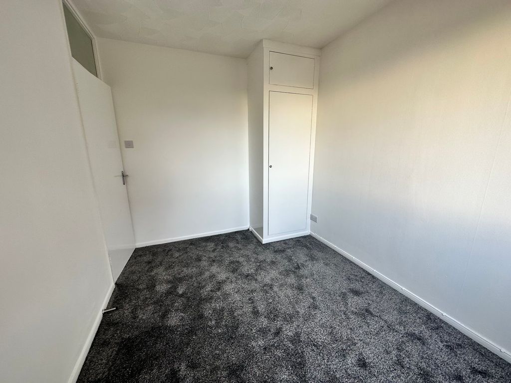 Additional image 10 of 2 bed flat for salePark Avenue, Bexhill TN39