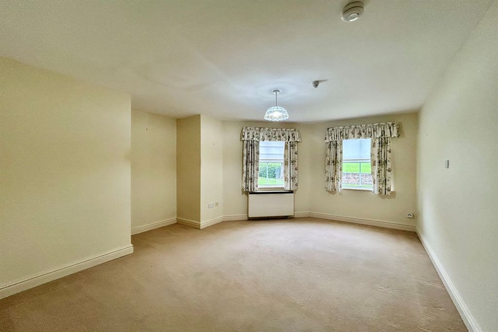 Additional image 6 of 1 bed property for saleBrook Lane, Brook View Court Brook Lane SK9