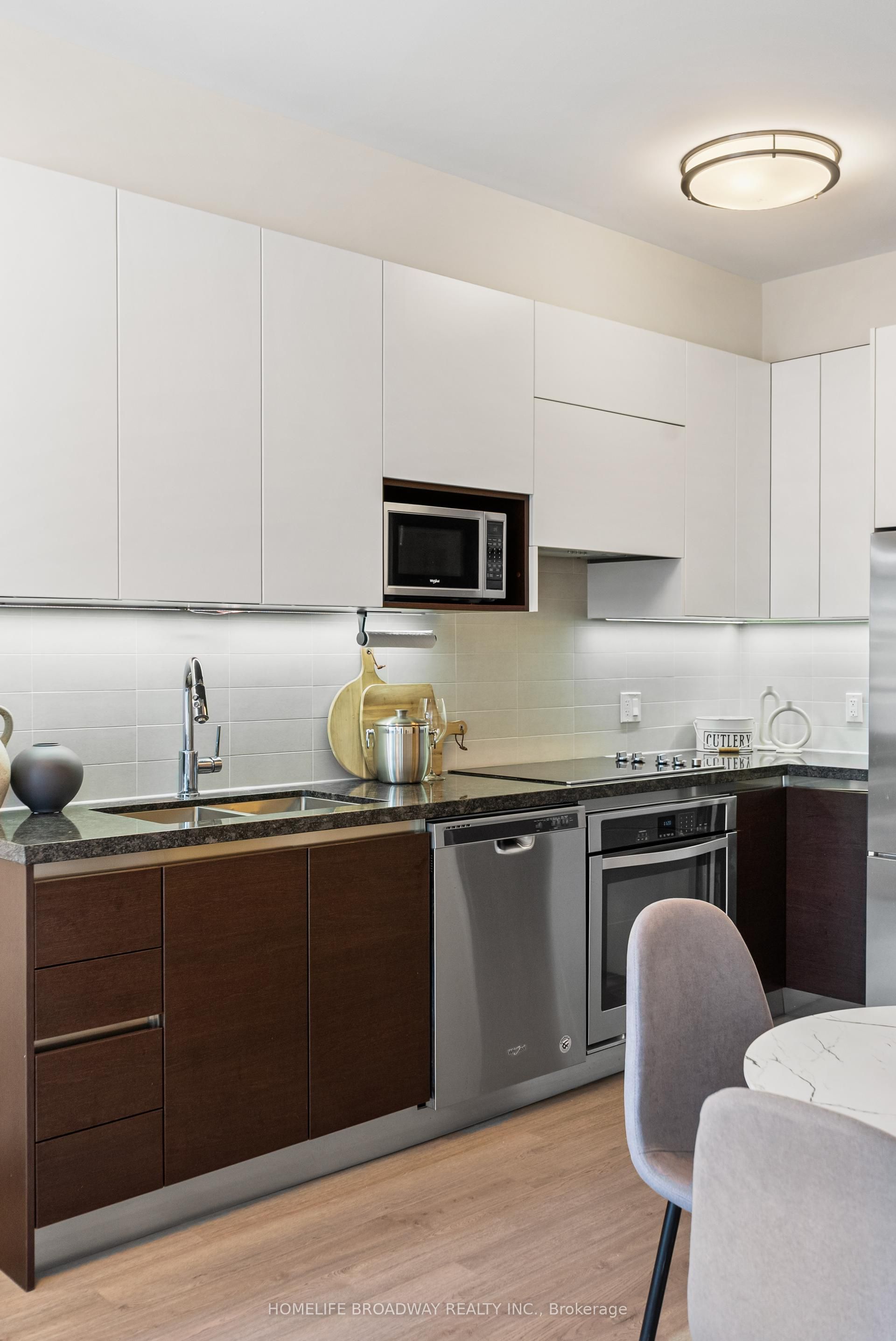 Additional image 5 of 302-15 Water Walk Drive, Markham, ON, L6G 0G2