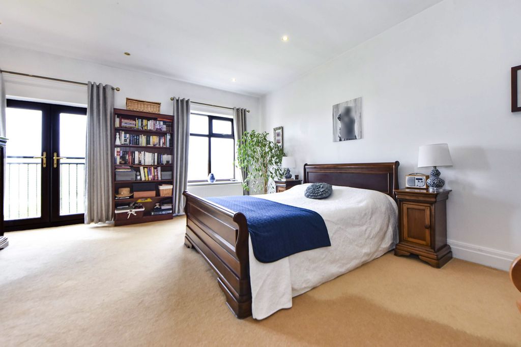 Additional image 20 of 4 bed semi-detached house for saleMarkland Hill Lane, Bolton BL1