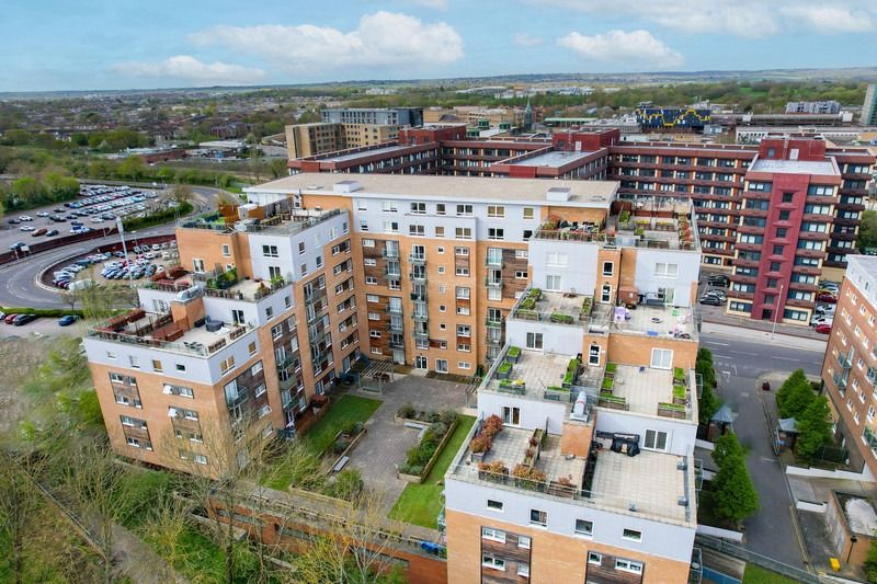 Additional image 17 of 2 bed flat for saleCherrydown East, Basildon, Essex SS16