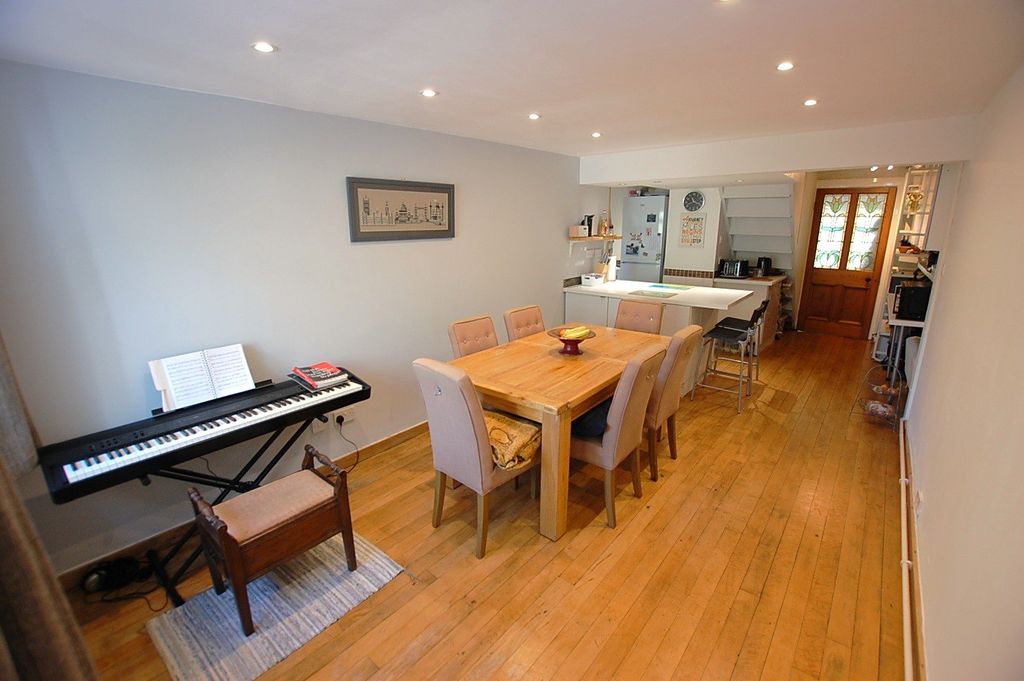 Additional image 7 of 3 bed terraced house for saleCurrier Lane, Ashton-Under-Lyne, Greater Manchester OL6