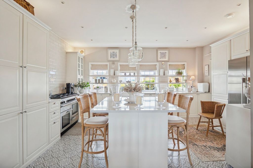 Additional image 18 of 4 bed detached house for saleBalwill Cottage, Balfron Station G63