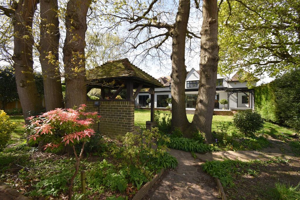 Additional image 36 of 6 bed detached house for saleSutherland Avenue, Bexhill-On-Sea TN39