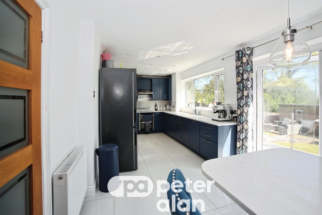 Additional image 5 of 3 bed semi-detached house for saleShakespeare Crescent, Newport NP20