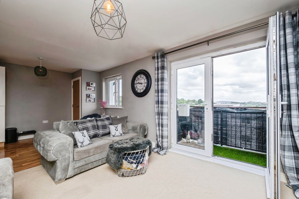 Additional image 2 of 2 bed flat for saleBerkshire Close, Ogwell, Newton Abbot, Devon TQ12