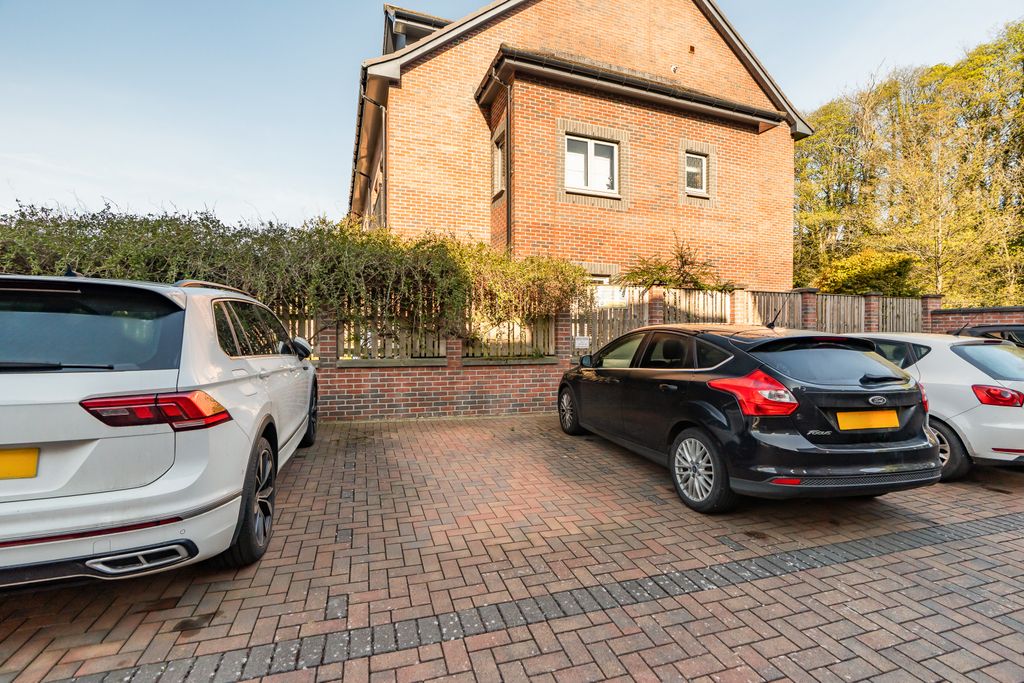 Additional image 13 of 1 bed flat for sale1/5 Wintour Lane, Edinburgh EH14