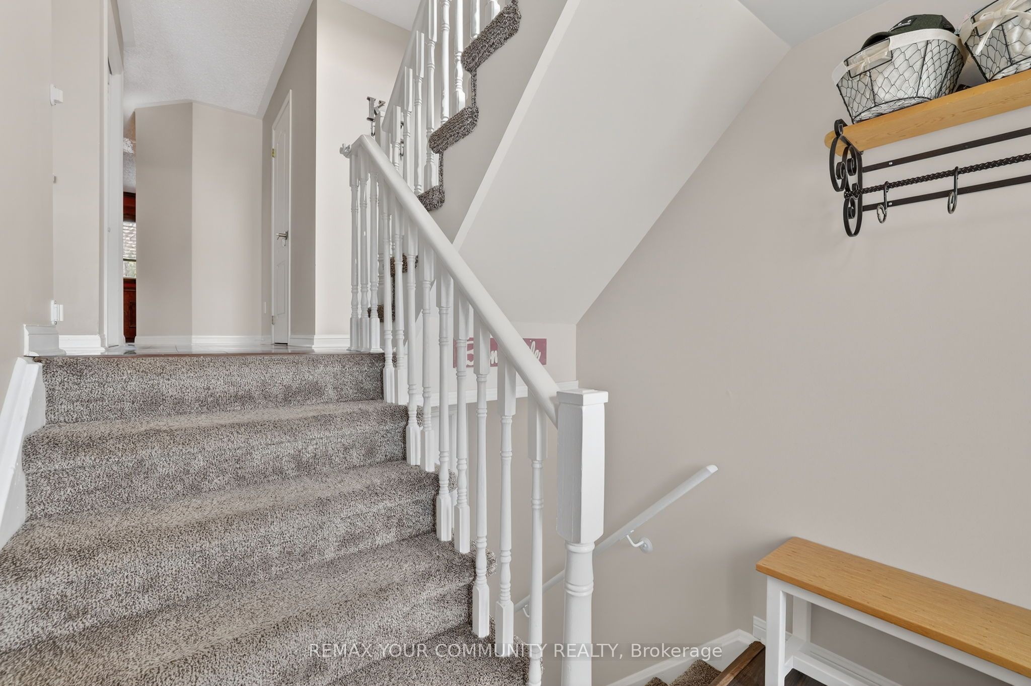 Additional image 5 of 70 Natale Court, Bradford West Gwillimbury, ON, L3Z 3B1