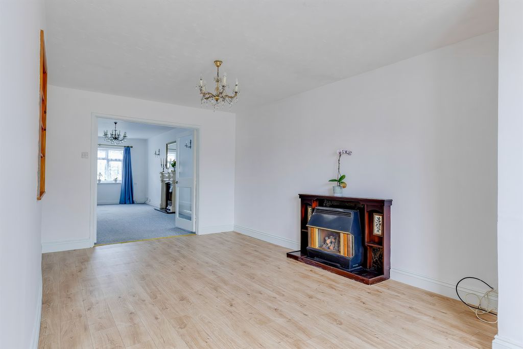 Additional image 8 of 3 bed detached bungalow for saleWentloog Road, Rumney, Cardiff CF3