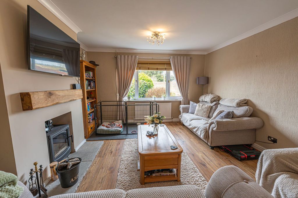 Additional image 11 of 3 bed semi-detached bungalow for saleLlangynidr Road, Beaufort NP23