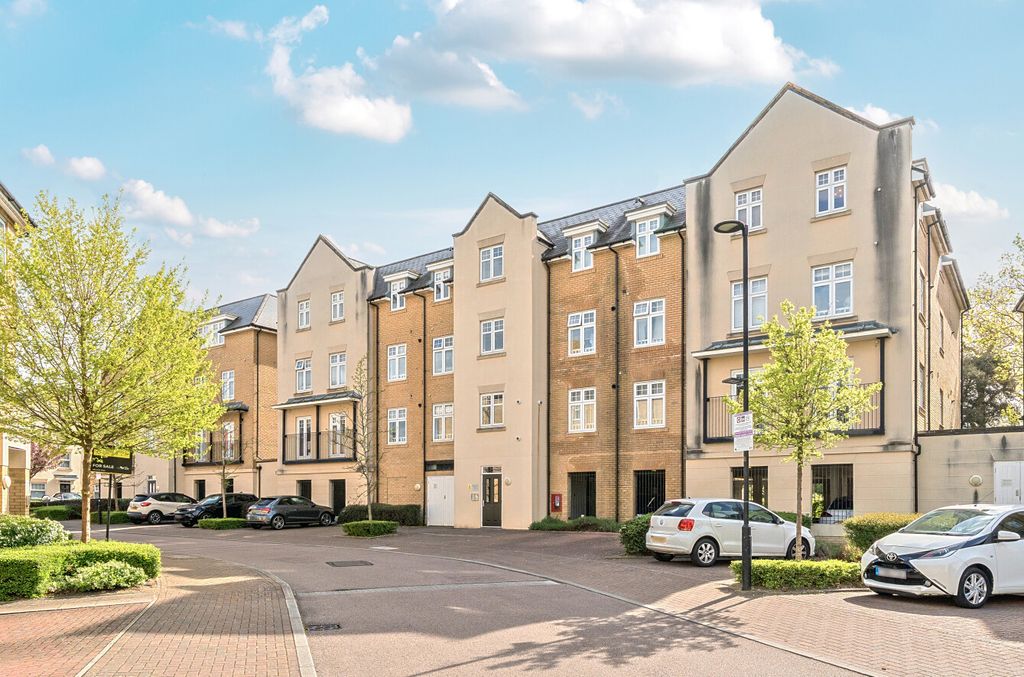 2 bed flat for saleMackintosh Street, Bromley, Kent BR2