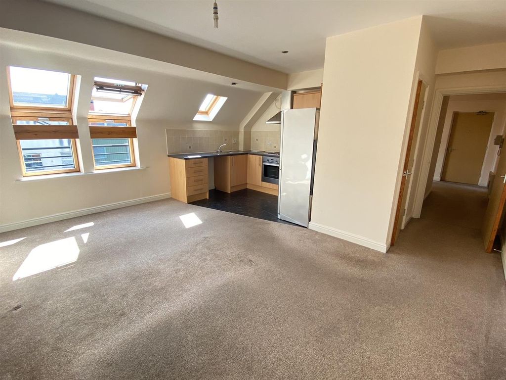 Additional image 3 of 2 bed flat for saleFriars Mews, Wesleyan Court, Lincoln LN2