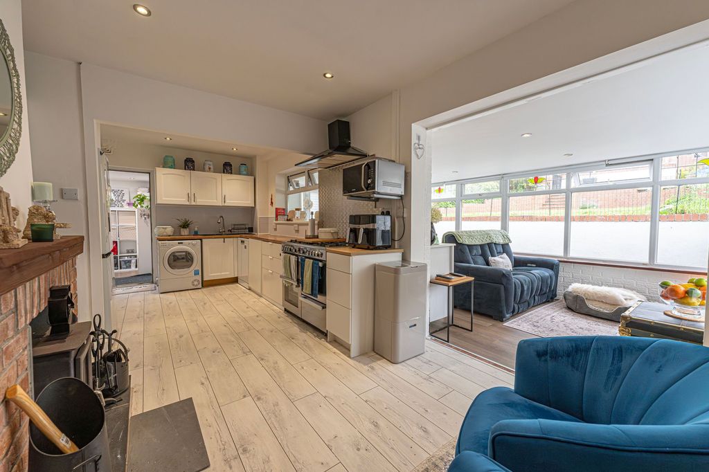Additional image 7 of 3 bed semi-detached house for saleHigh Meadow, Abercarn NP11