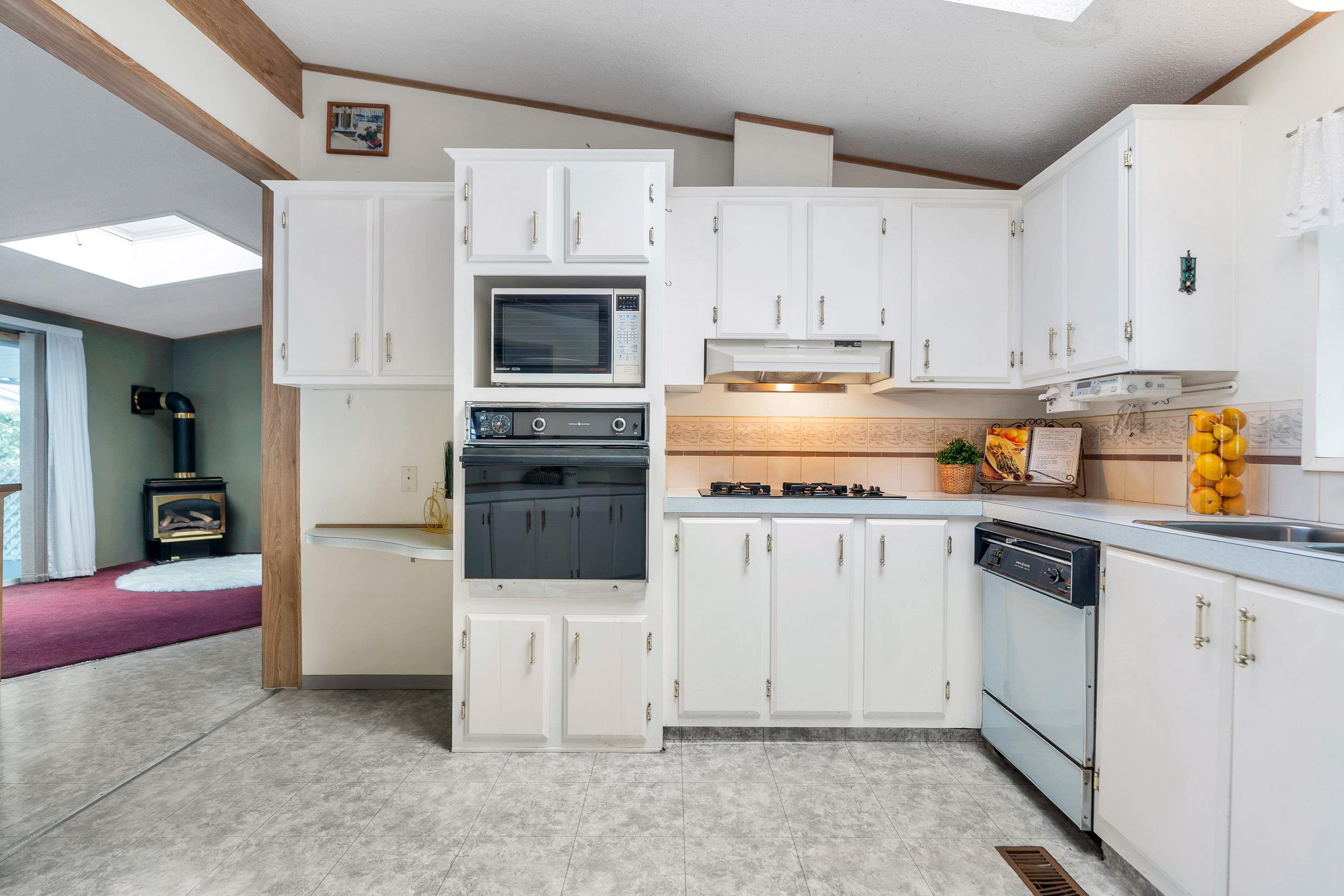 Additional image 6 of 242-20071 24 Avenue, Langley, BC, V2Z 2A1