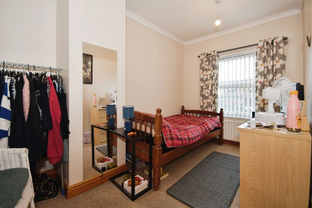 Additional image 12 of 2 bed terraced house for saleSanforth Street, Chesterfield, Derbyshire S41