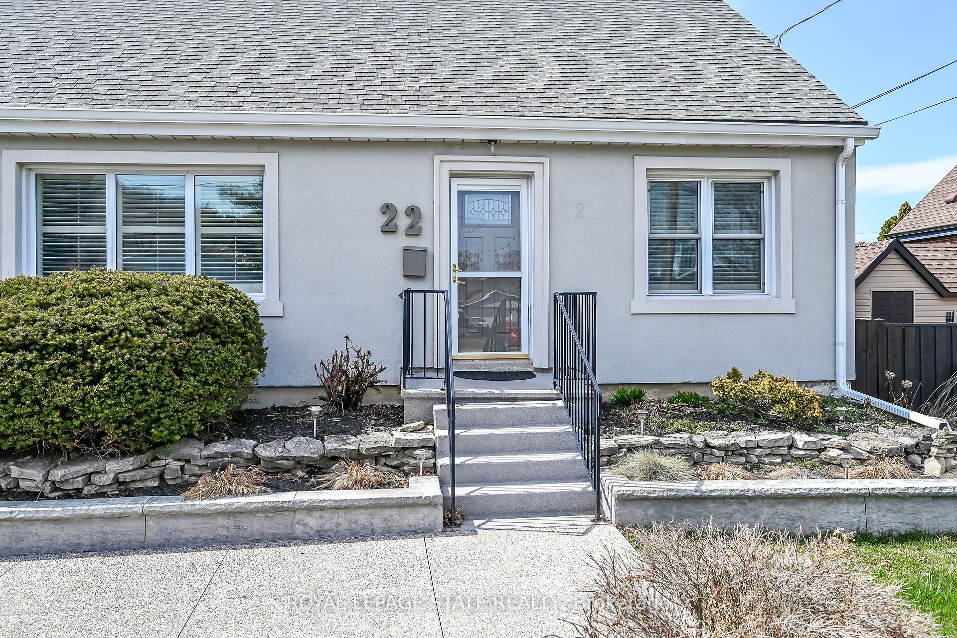 22 Marion Place, Hamilton, ON, L8G 1R7 photo 3