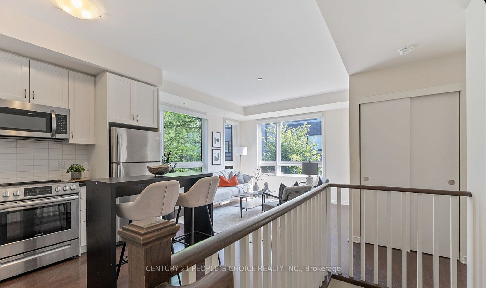 Additional image 2 of 312-1110 Briar Hill Avenue, Toronto, ON, M6B 1M7