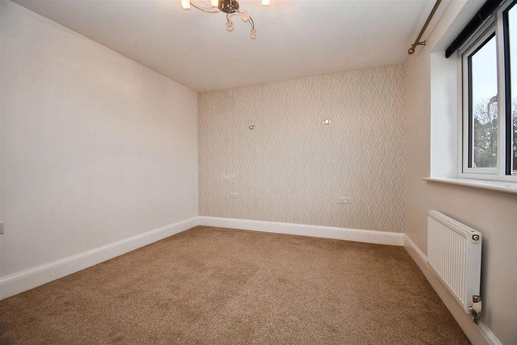 Additional image 10 of 4 bed detached house for saleMulberry Avenue, Beverley HU17