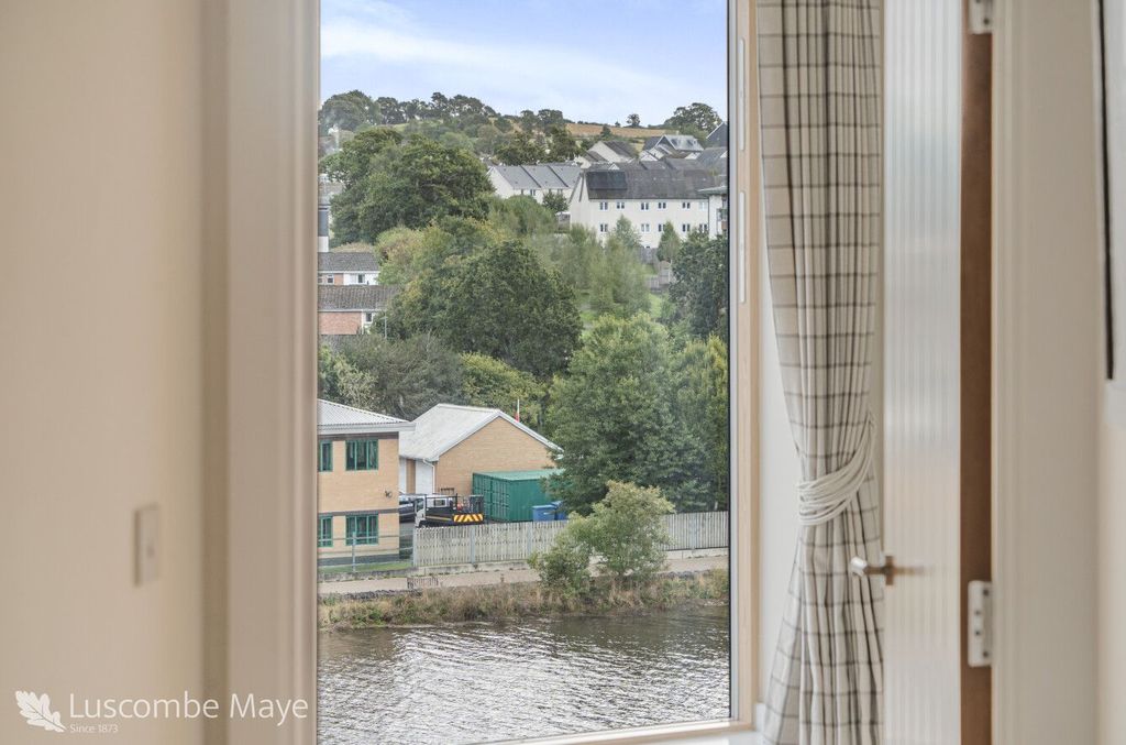 Additional image 6 of 2 bed flat for saleDart View House, Baltic Way, Totnes TQ9