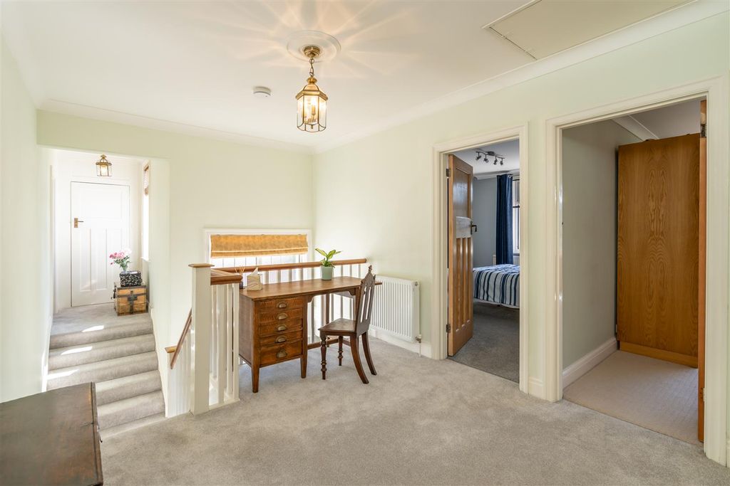 Additional image 13 of 5 bed detached house for saleSilverston Avenue, Aldwick, Bognor Regis PO21