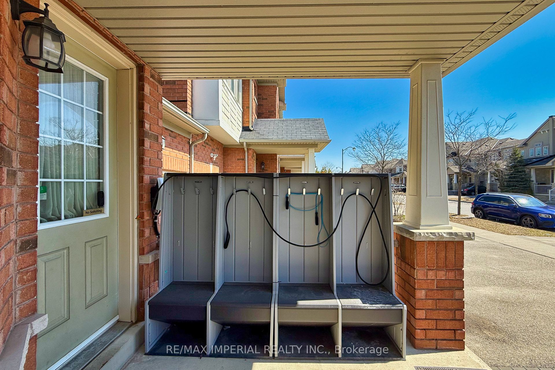 Additional image 4 of 201 Shirrick Drive, Richmond Hill, ON, L4E 4Y4