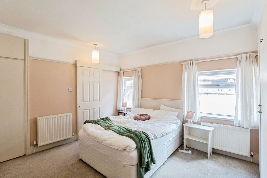 Additional image 17 of 4 bed bungalow for saleDevonshire Road, Lytham St. Annes, Lancashire FY8