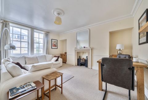St. James's Parade, Bath, Somerset BA1