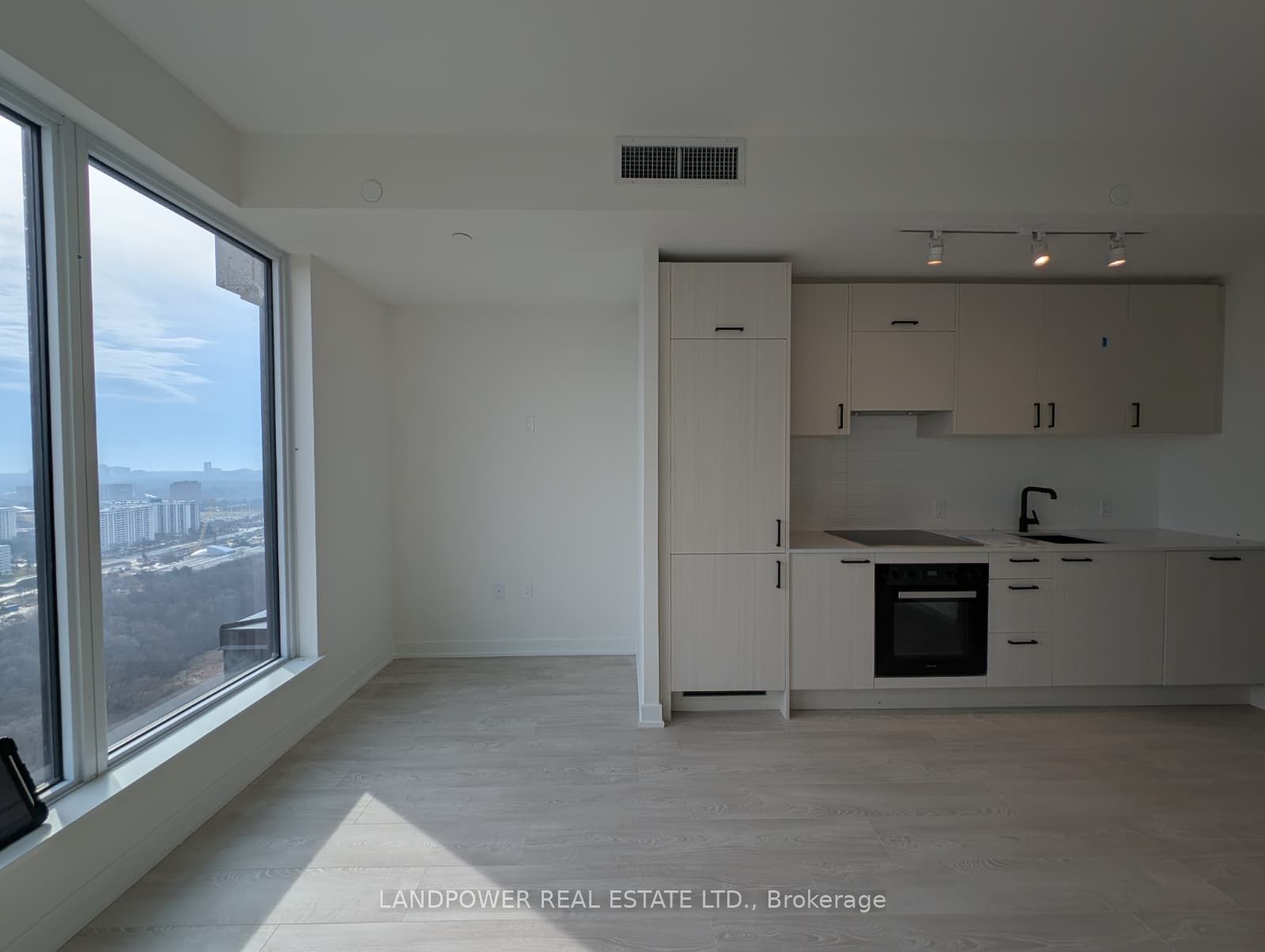 Additional image 4 of 3301-1 Quarrington Lane, Toronto, ON, M3C 0S4