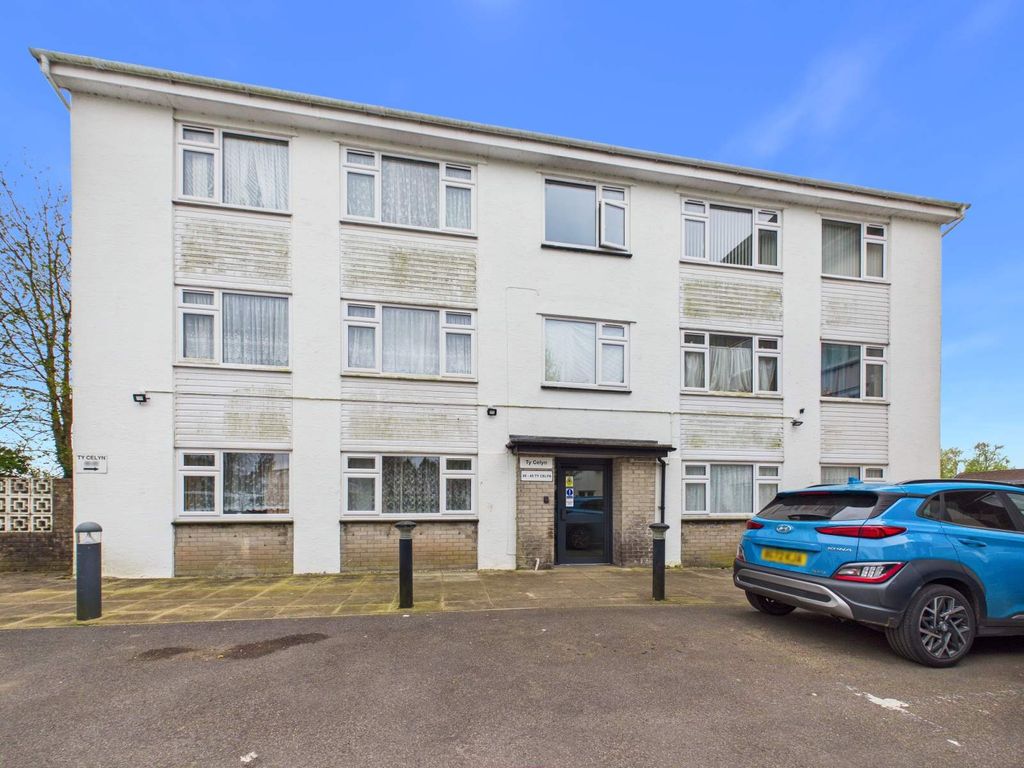 Additional image 5 of 2 bed flat for saleLlanishen Court, Llanishen, Cardiff. CF14