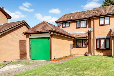 Poplar Avenue, Nottingham NG5
