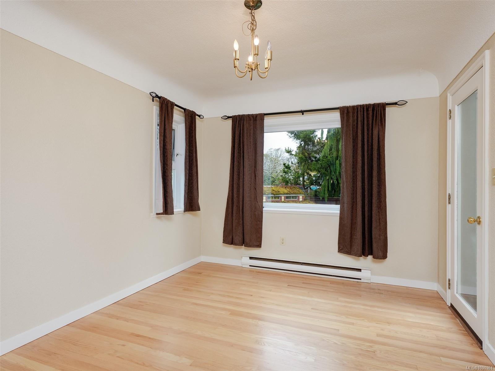 Additional image 6 of 984 Brighton Crescent, Victoria, BC, V8S 2G5
