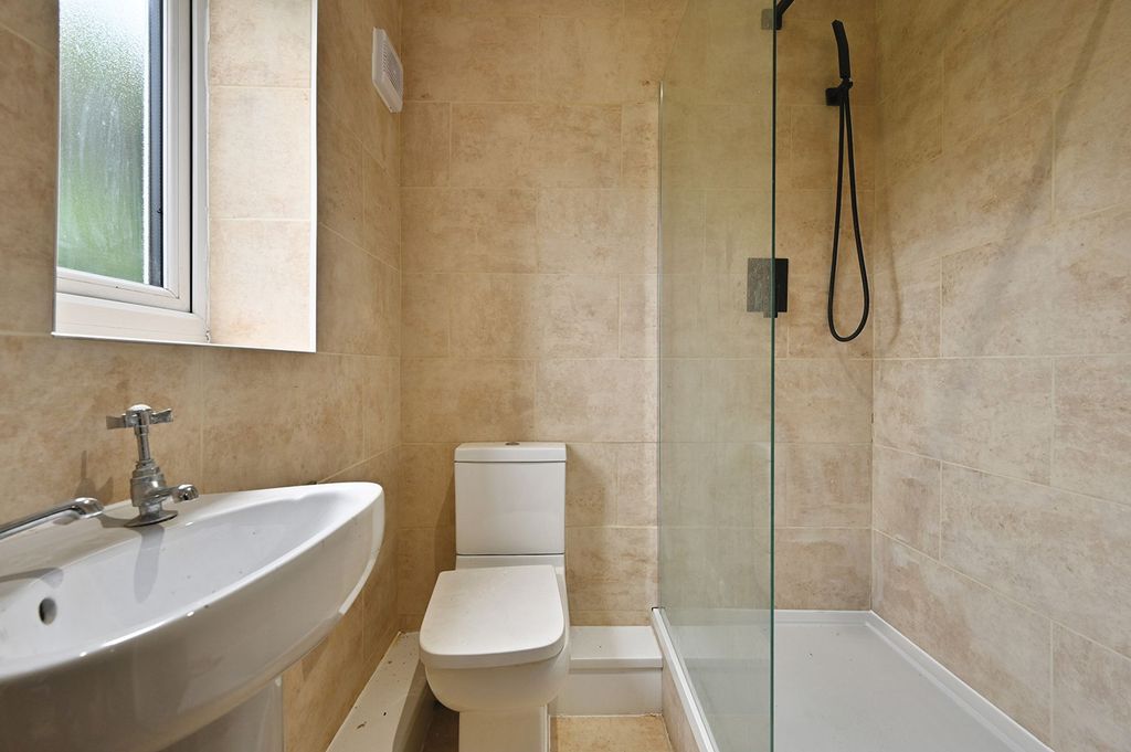 Additional image 12 of 6 bed detached house for saleCanterbury Road, Kennington TN25