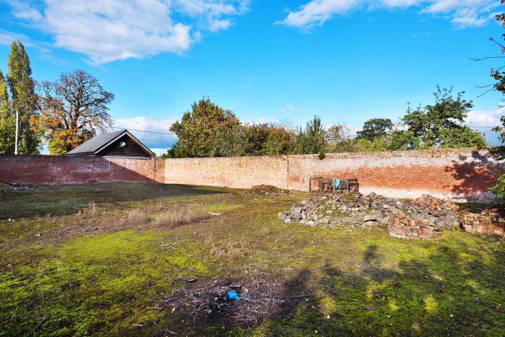Land for saleCanon Pyon, Hereford HR4 photo 4