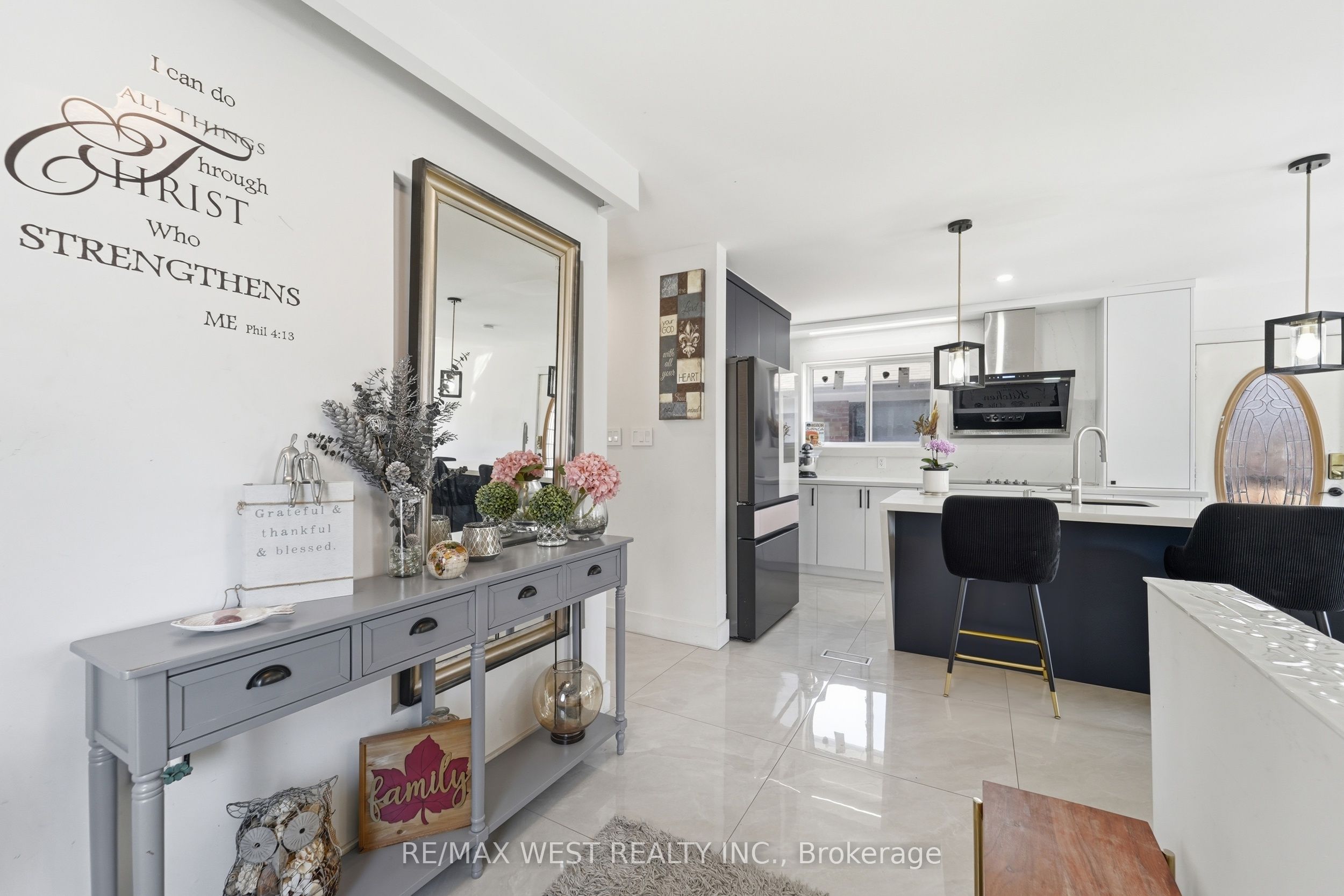 Additional image 5 of 38 Bridesburg Drive, Toronto, ON, M9R 2K8