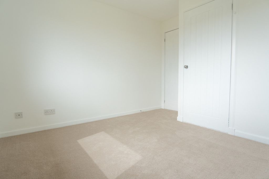 Additional image 15 of 3 bed detached bungalow for saleSpringfield Terrace, Alness IV17
