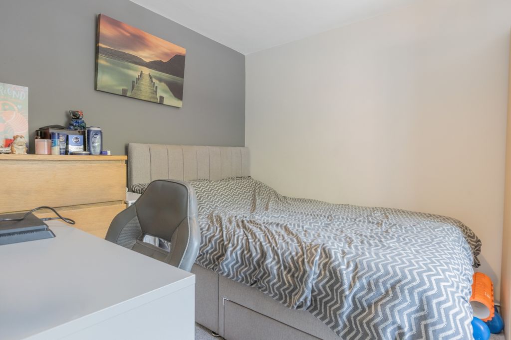 Additional image 13 of 4 bed semi-detached house for saleStow Park Drive, Newport NP20