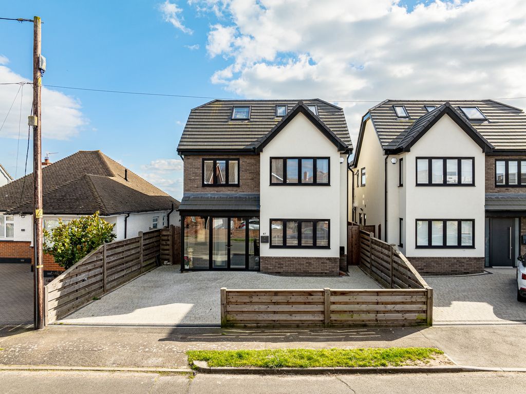 Additional image 44 of 4 bed detached house for saleCastle Road, Benfleet SS7