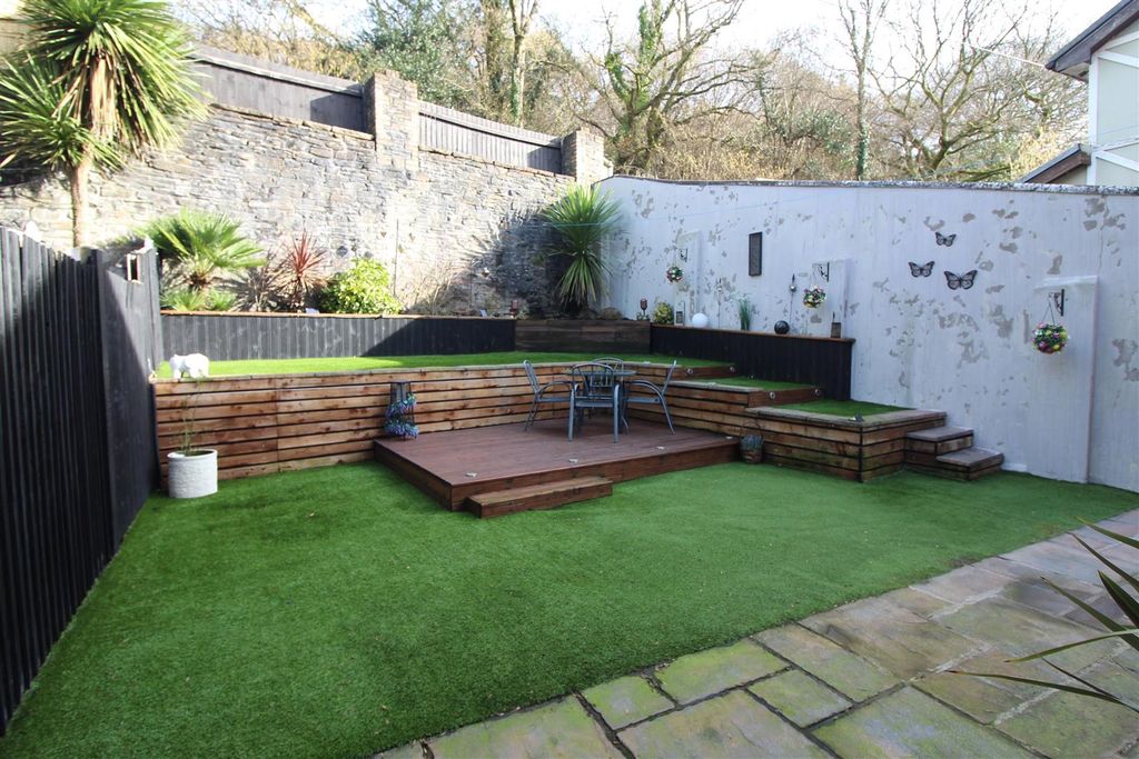 Additional image 40 of 5 bed semi-detached house for saleYnysddu, Newport NP11
