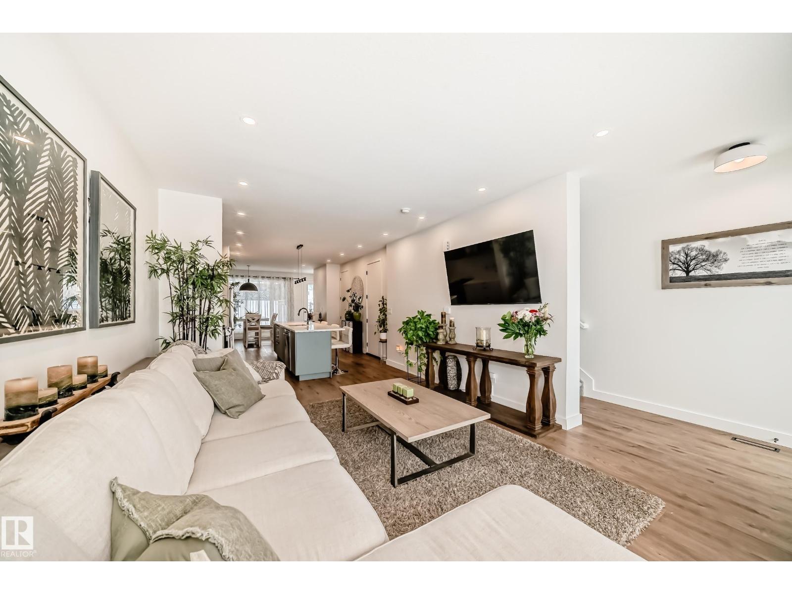 Additional image 5 of 10936 117 Street NW, Edmonton, AB, T5H3N6
